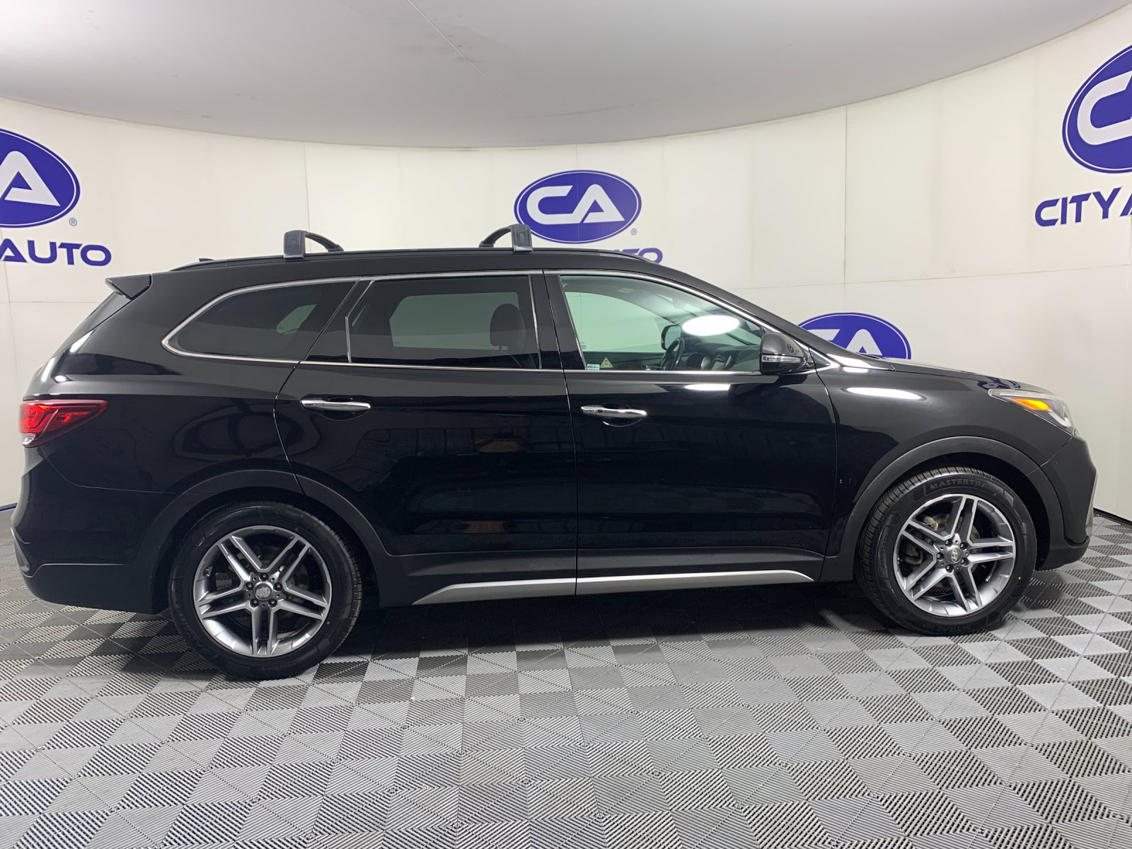 Used 2018 Hyundai Santa Fe XL SUV