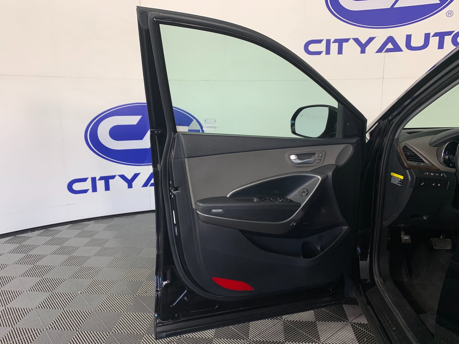 Used 2018 Hyundai Santa Fe XL SUV