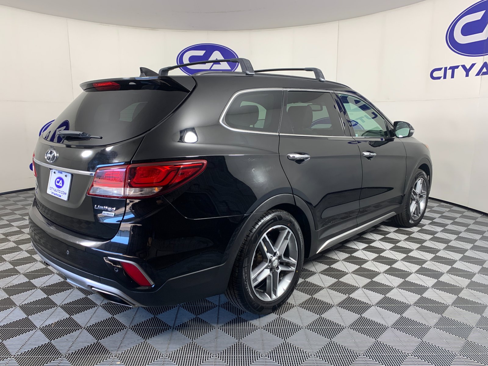 Used 2018 Hyundai Santa Fe XL SUV