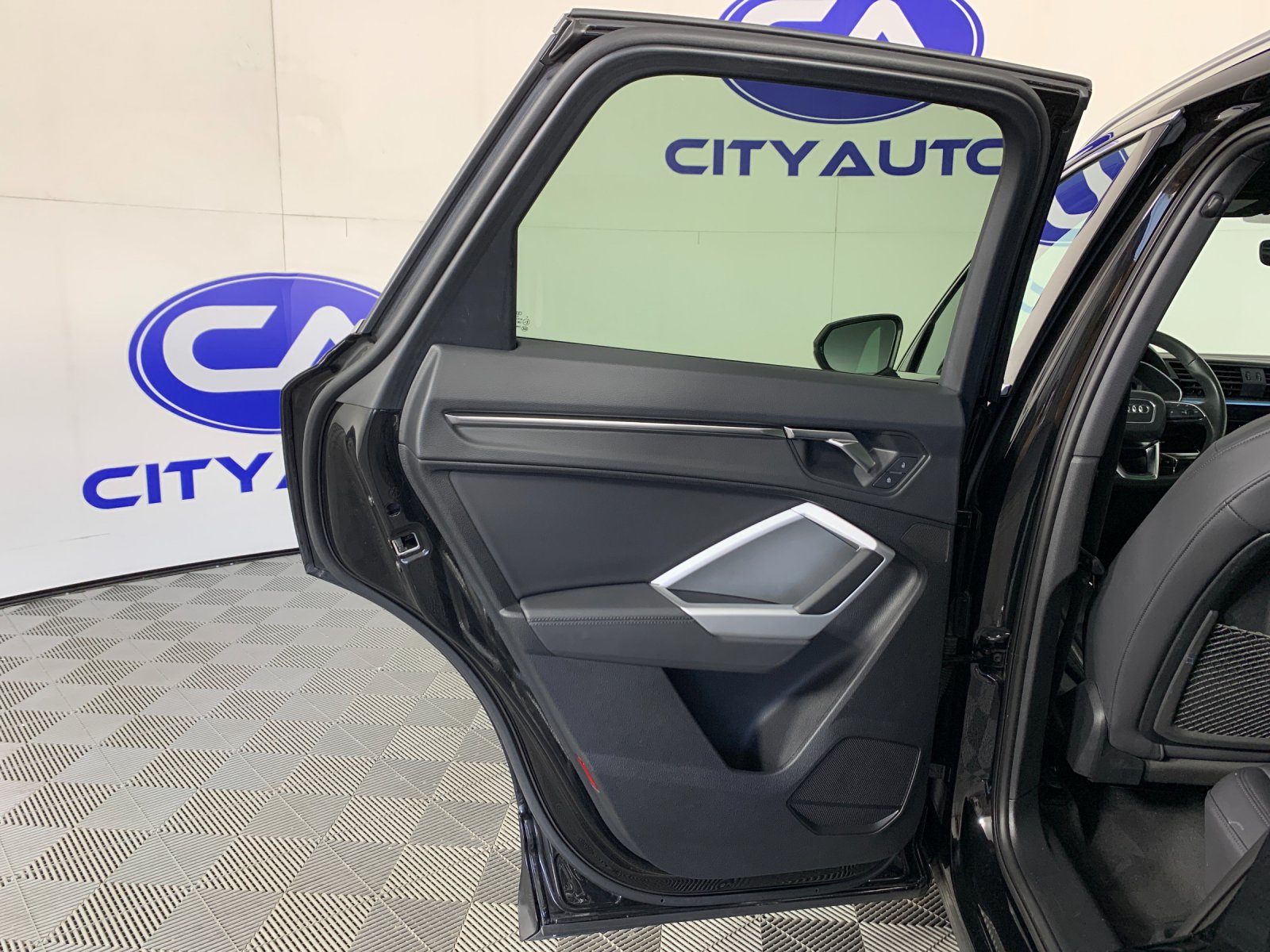 Used 2025 Audi Q3 SUV