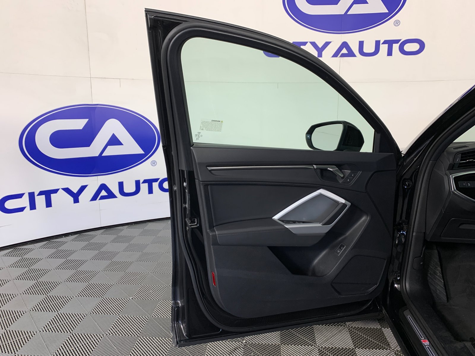 Used 2025 Audi Q3 SUV
