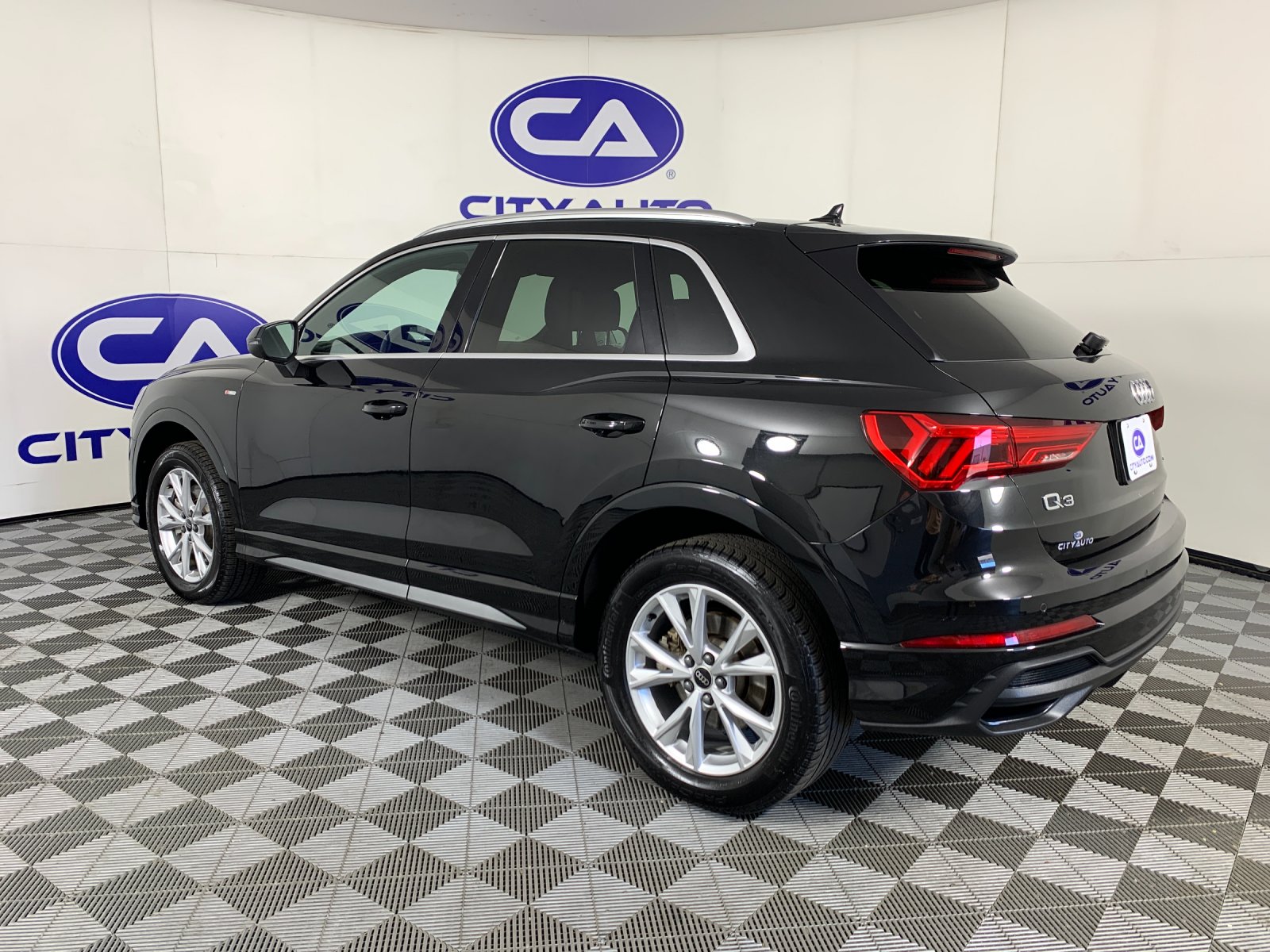 Used 2025 Audi Q3 SUV