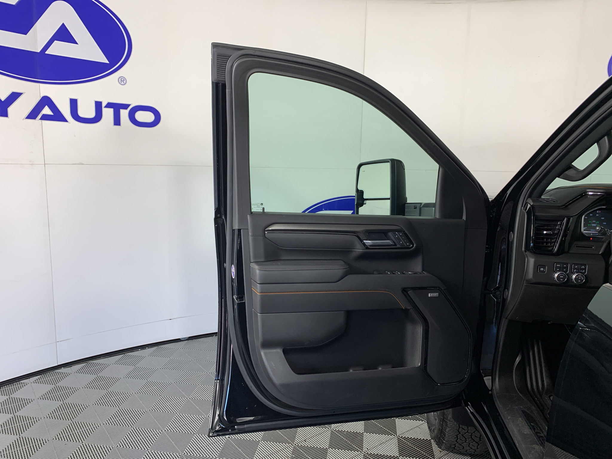 Used 2025 GMC Sierra 2500HD Truck