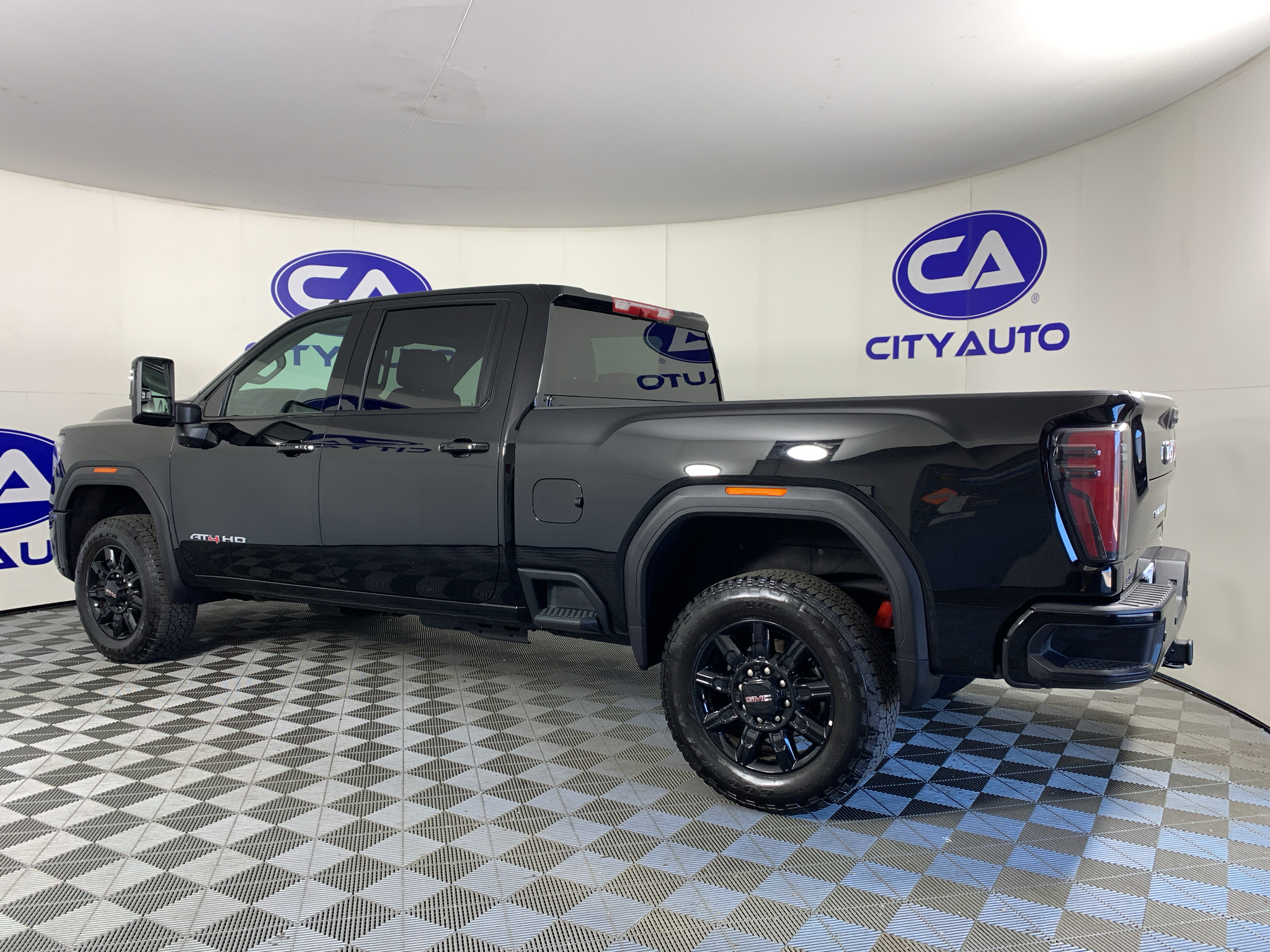 Used 2025 GMC Sierra 2500HD Truck
