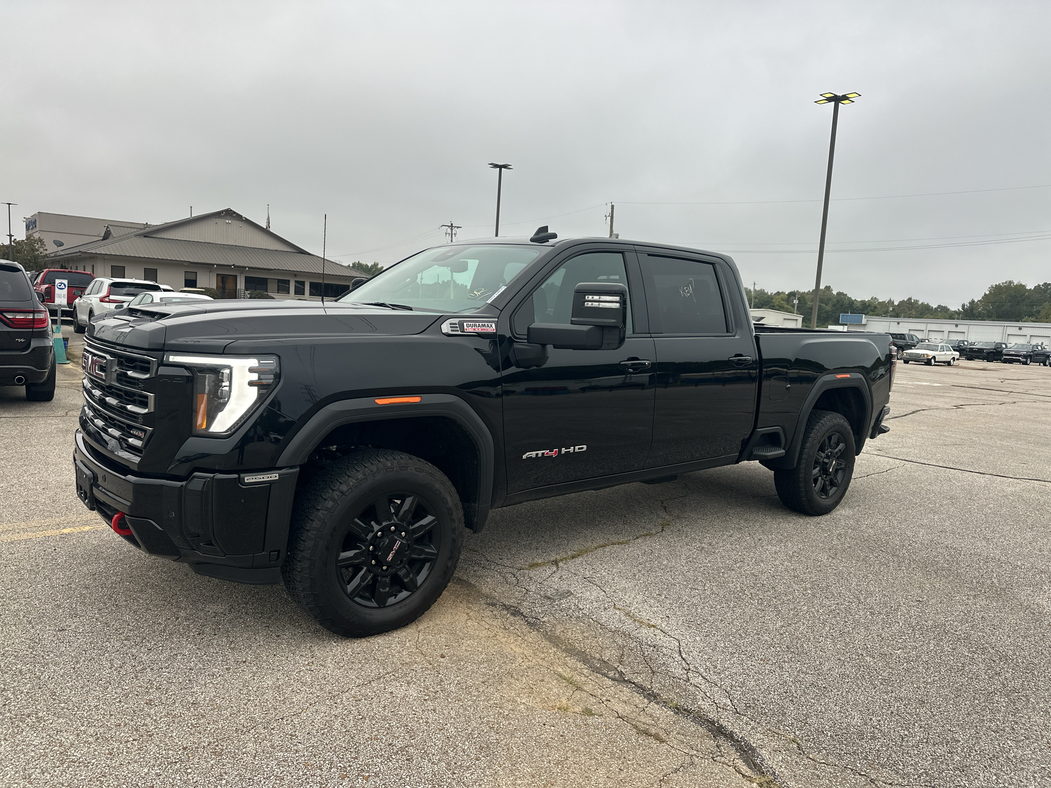 2025 GMC Sierra 2500HD AT4
