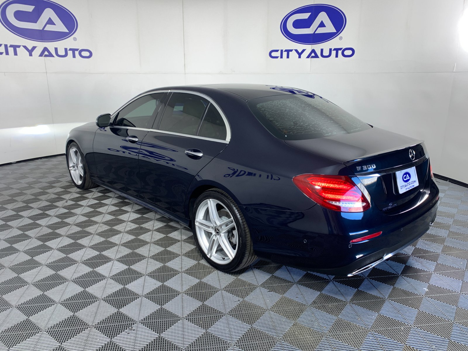 Used 2018 Mercedes-benz E-Class Sedan