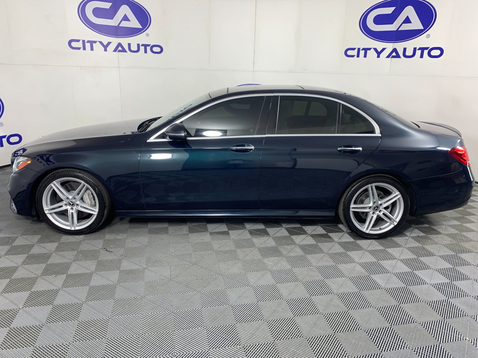 Used 2018 Mercedes-benz E-Class Sedan