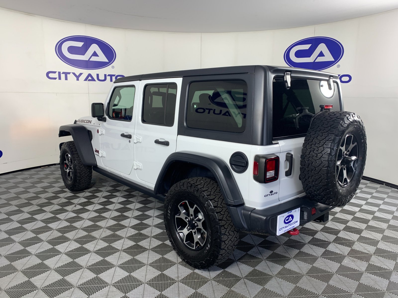 Used 2020 Jeep Wrangler SUV