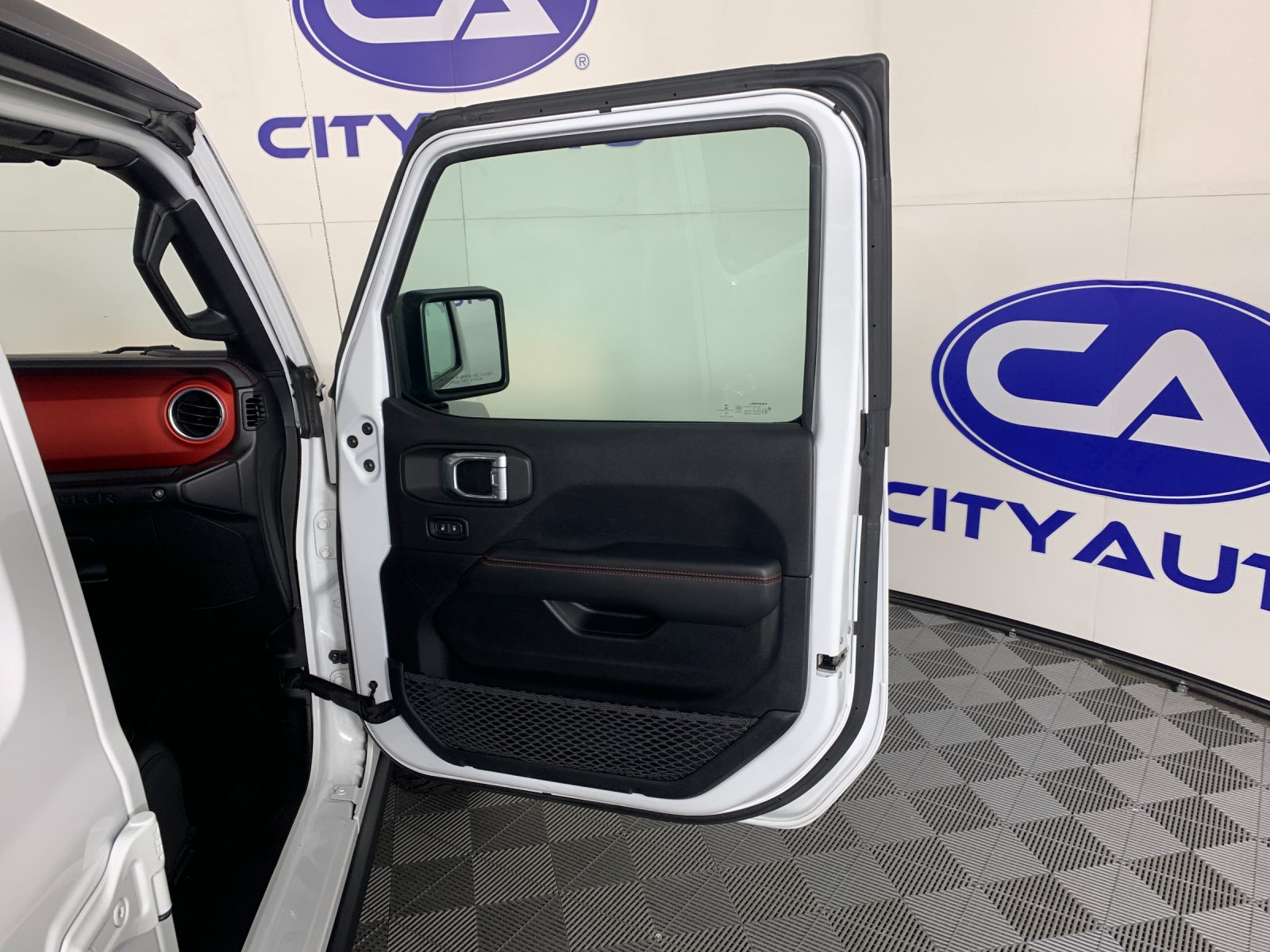 Used 2020 Jeep Wrangler SUV