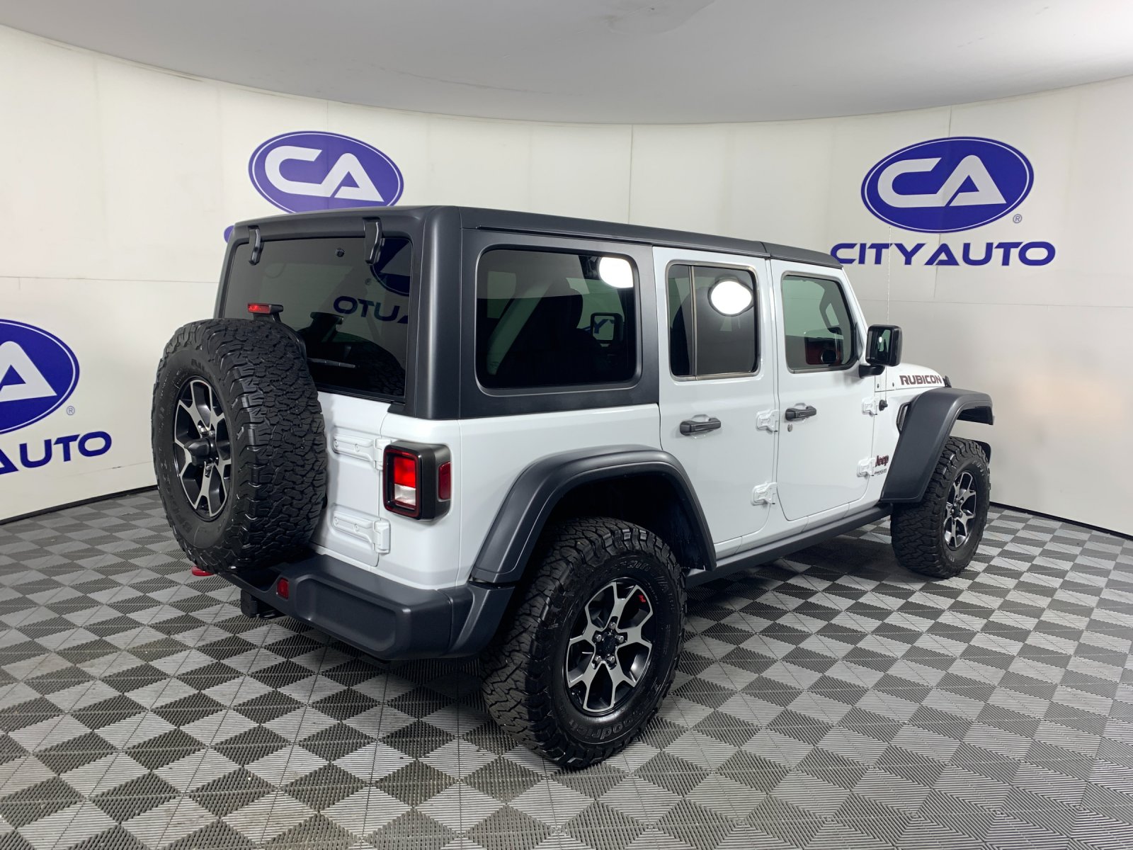 Used 2020 Jeep Wrangler SUV