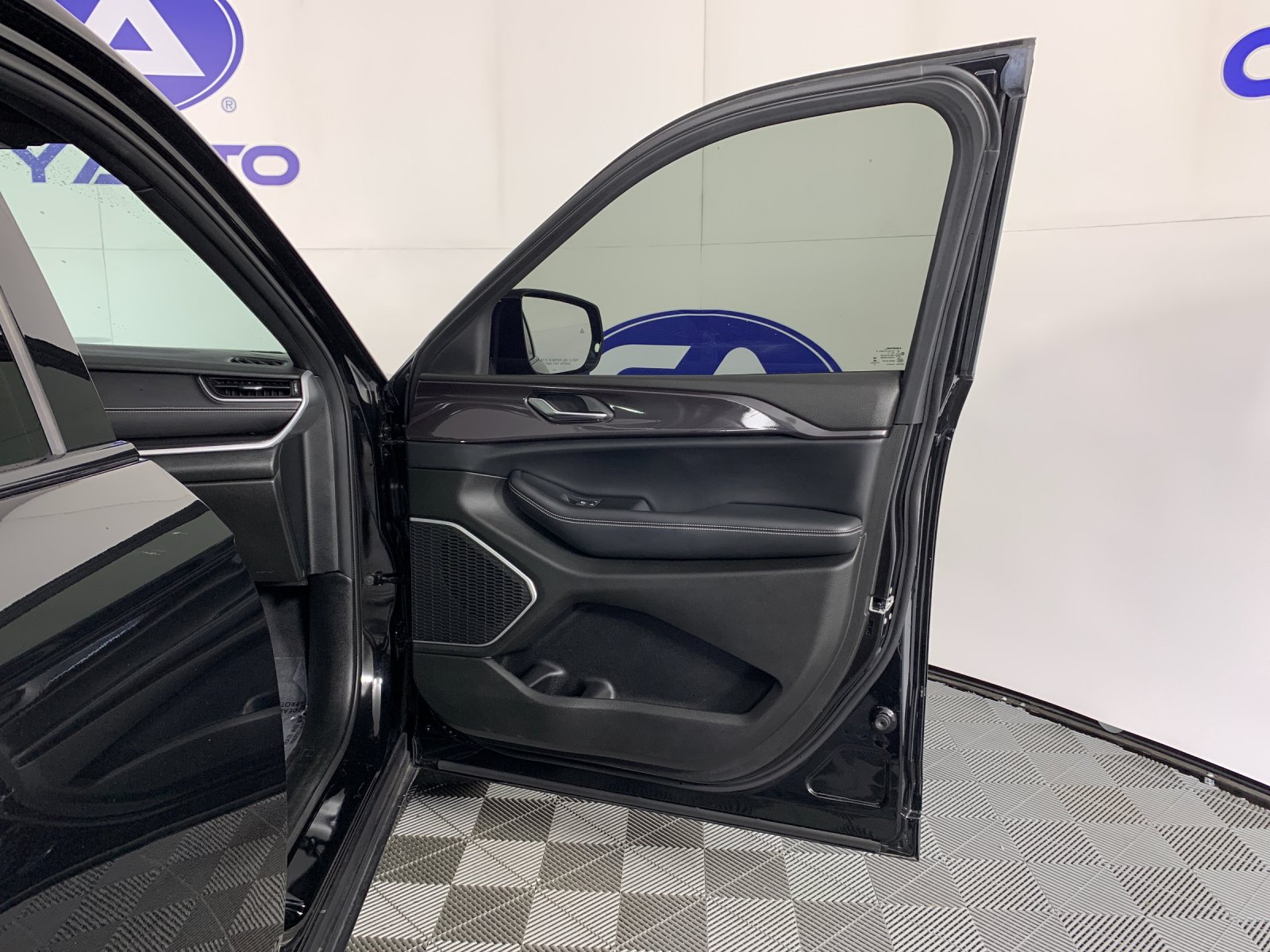 Used 2021 Jeep Grand Cherokee L SUV