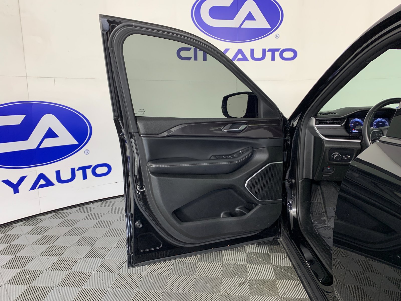 Used 2021 Jeep Grand Cherokee L SUV