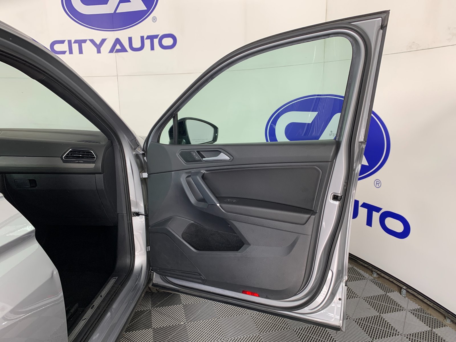 Used 2020 Volkswagen Tiguan SUV