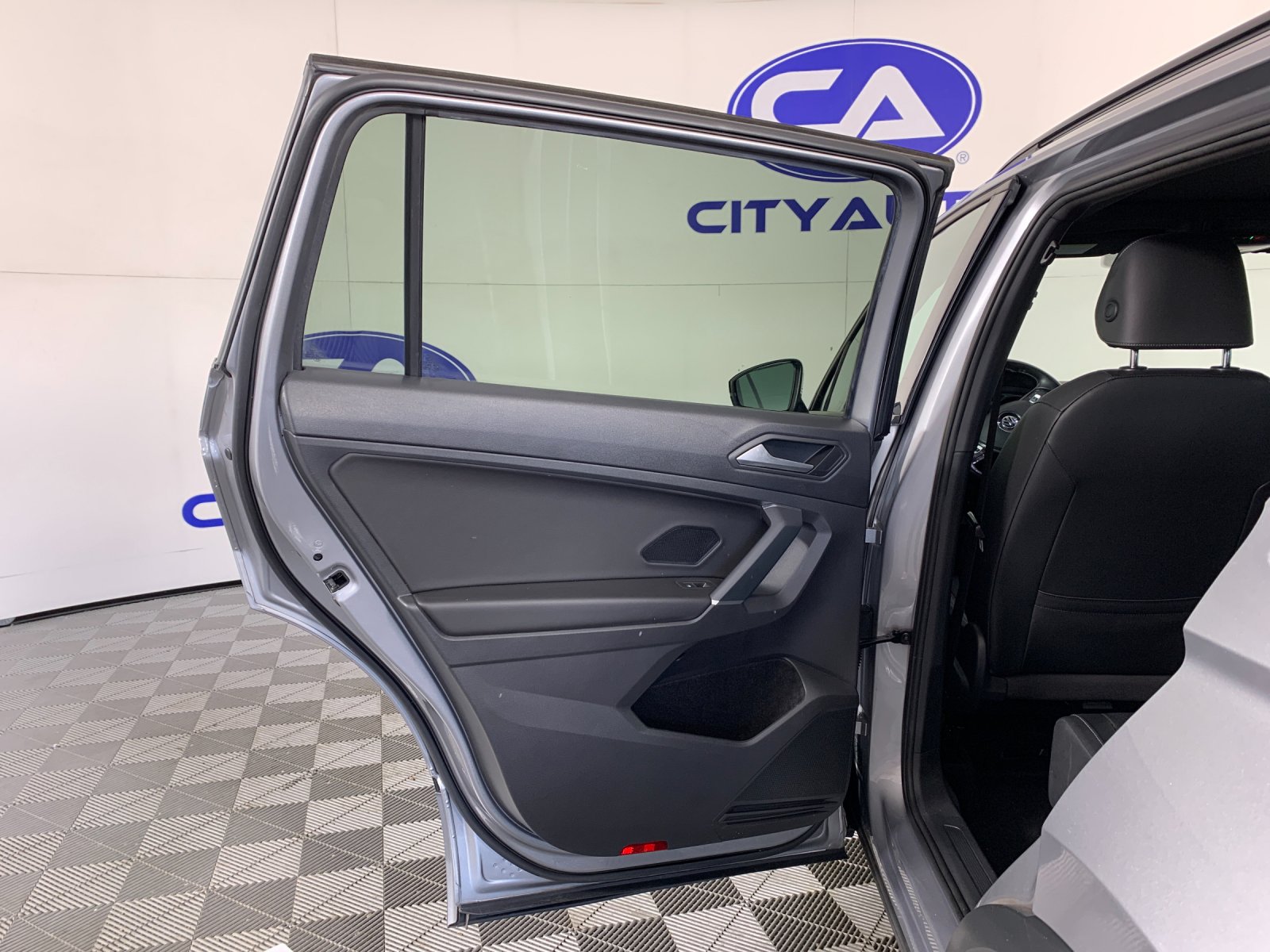 Used 2020 Volkswagen Tiguan SUV
