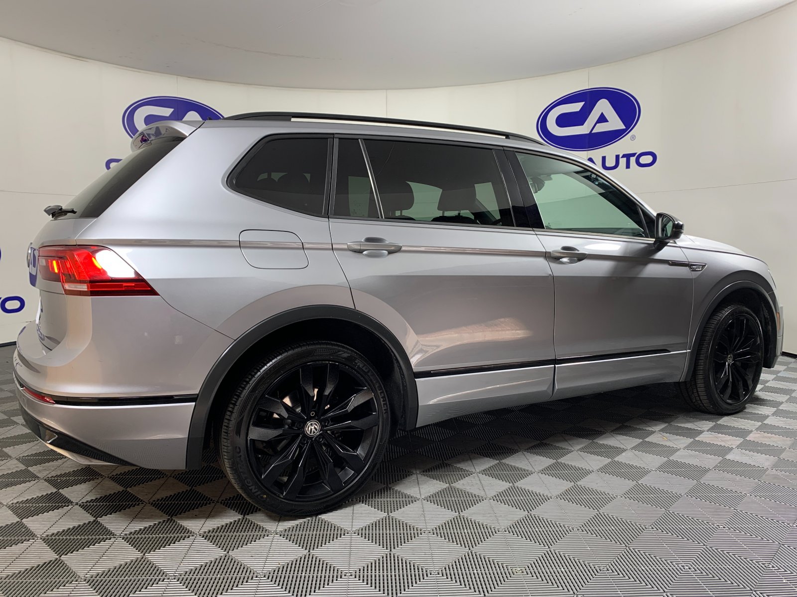 Used 2020 Volkswagen Tiguan SUV
