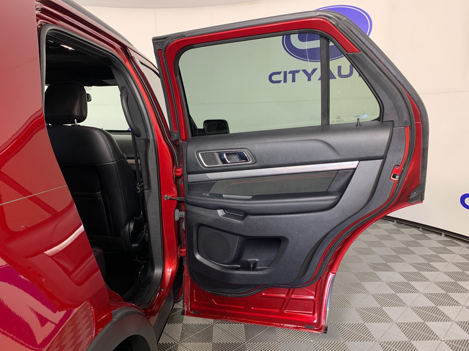 Used 2019 Ford Explorer SUV
