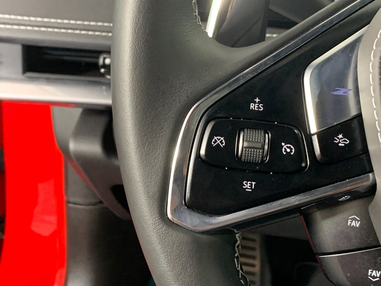 Vehicle photo 18