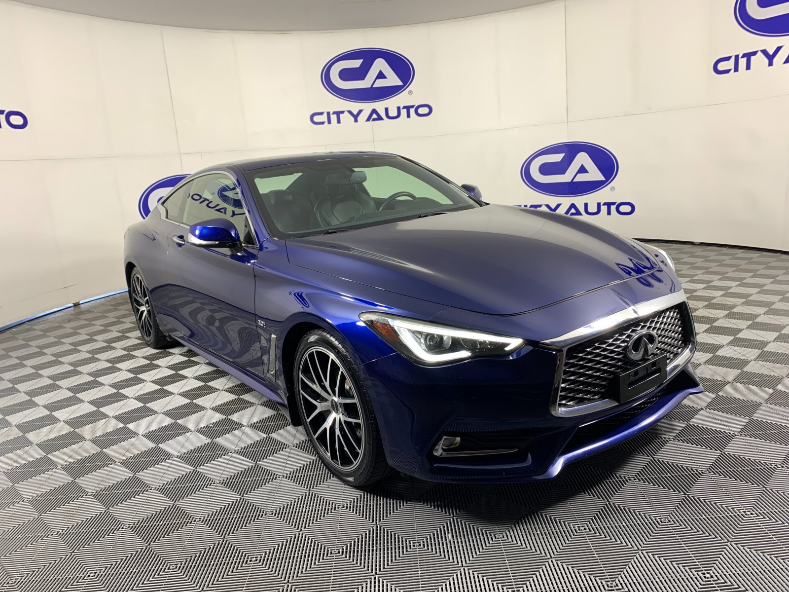 2017 INFINITI Q60 Coupe