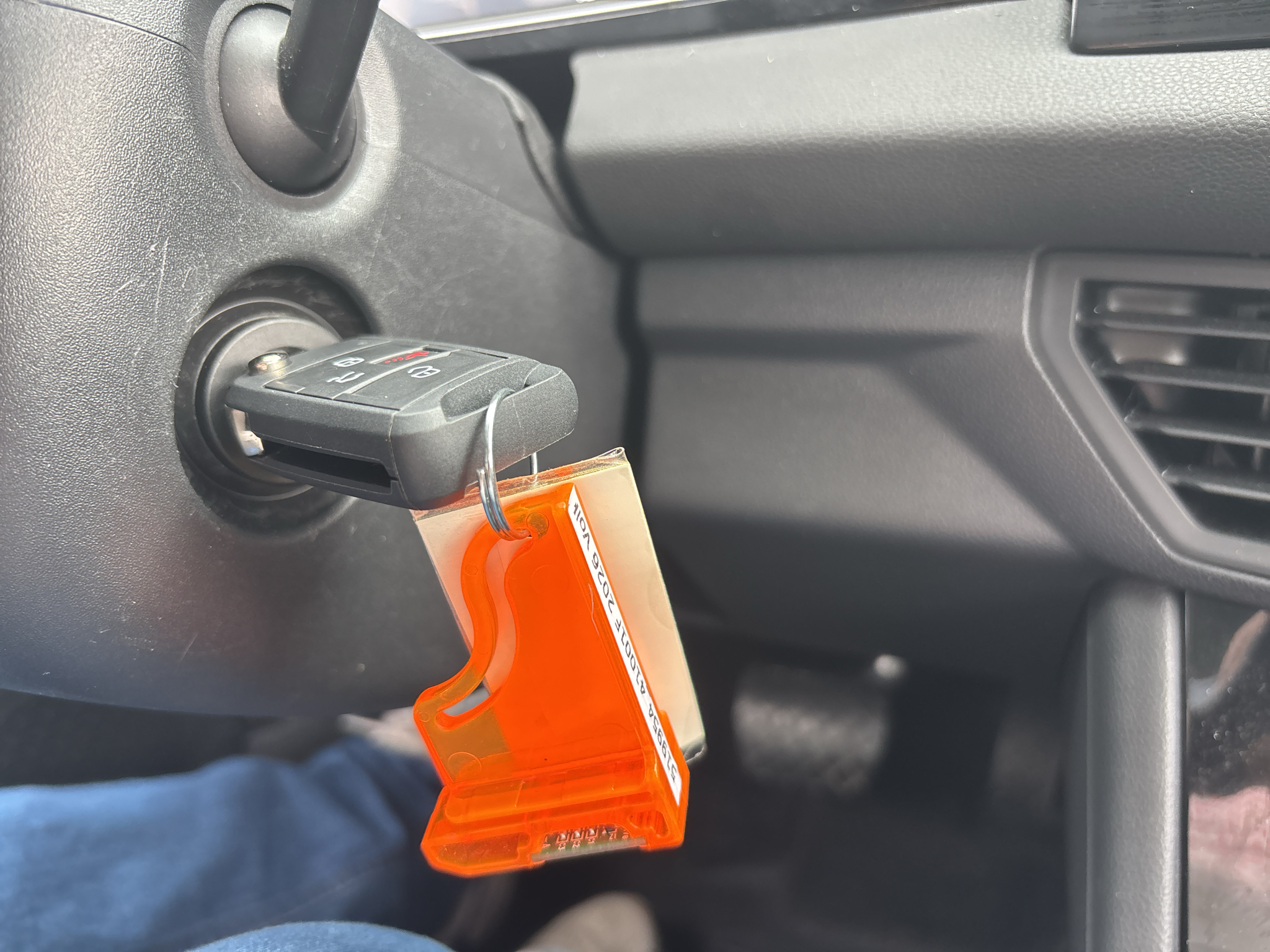 Vehicle photo 9