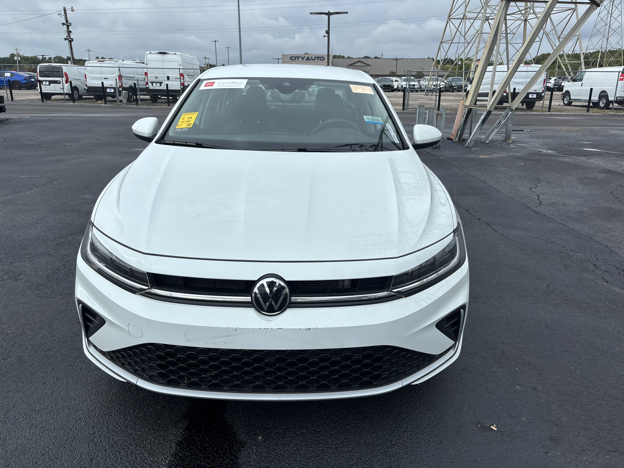 Vehicle photo 2