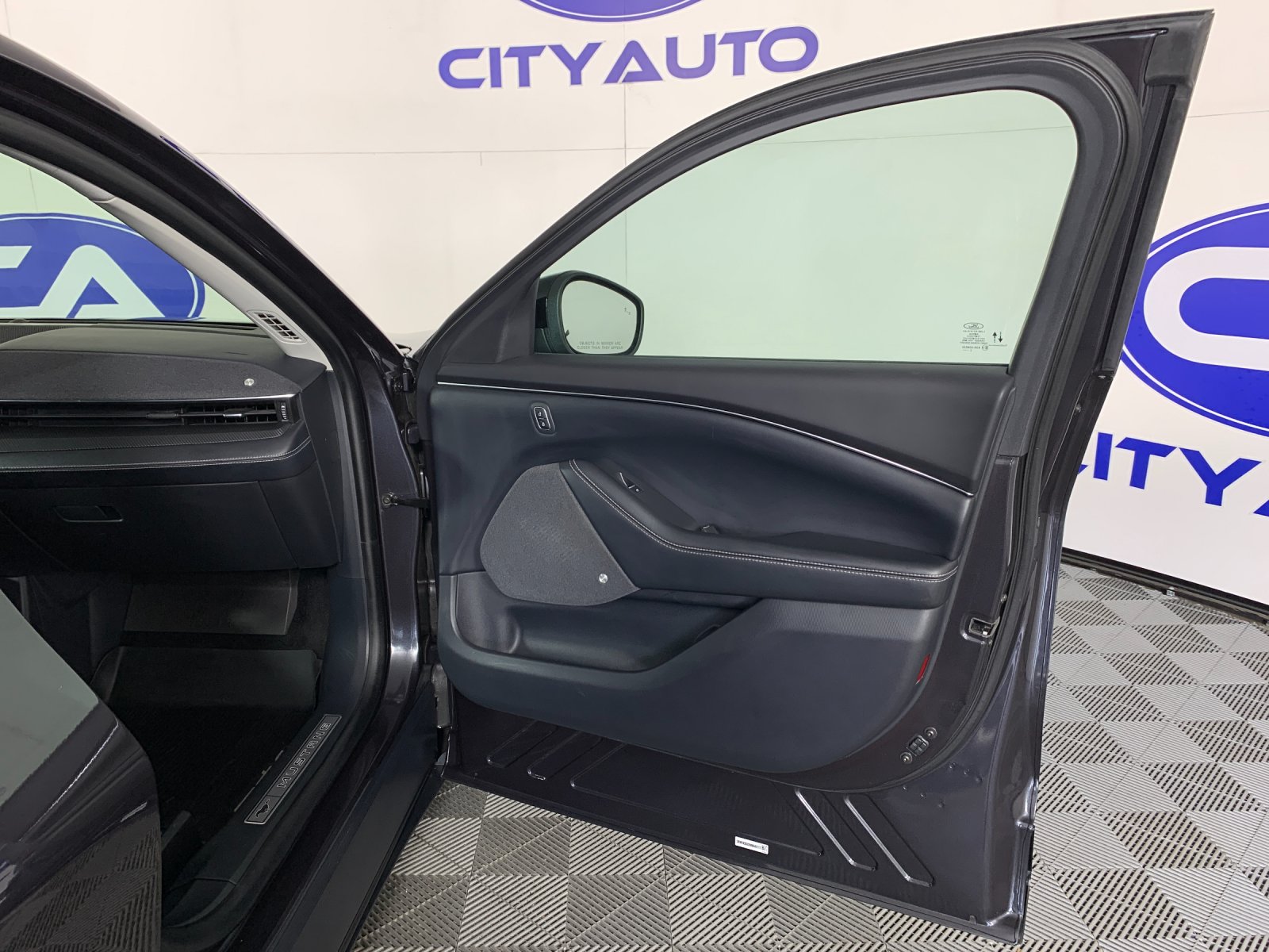 Used 2022 Ford Mustang Mach-E SUV