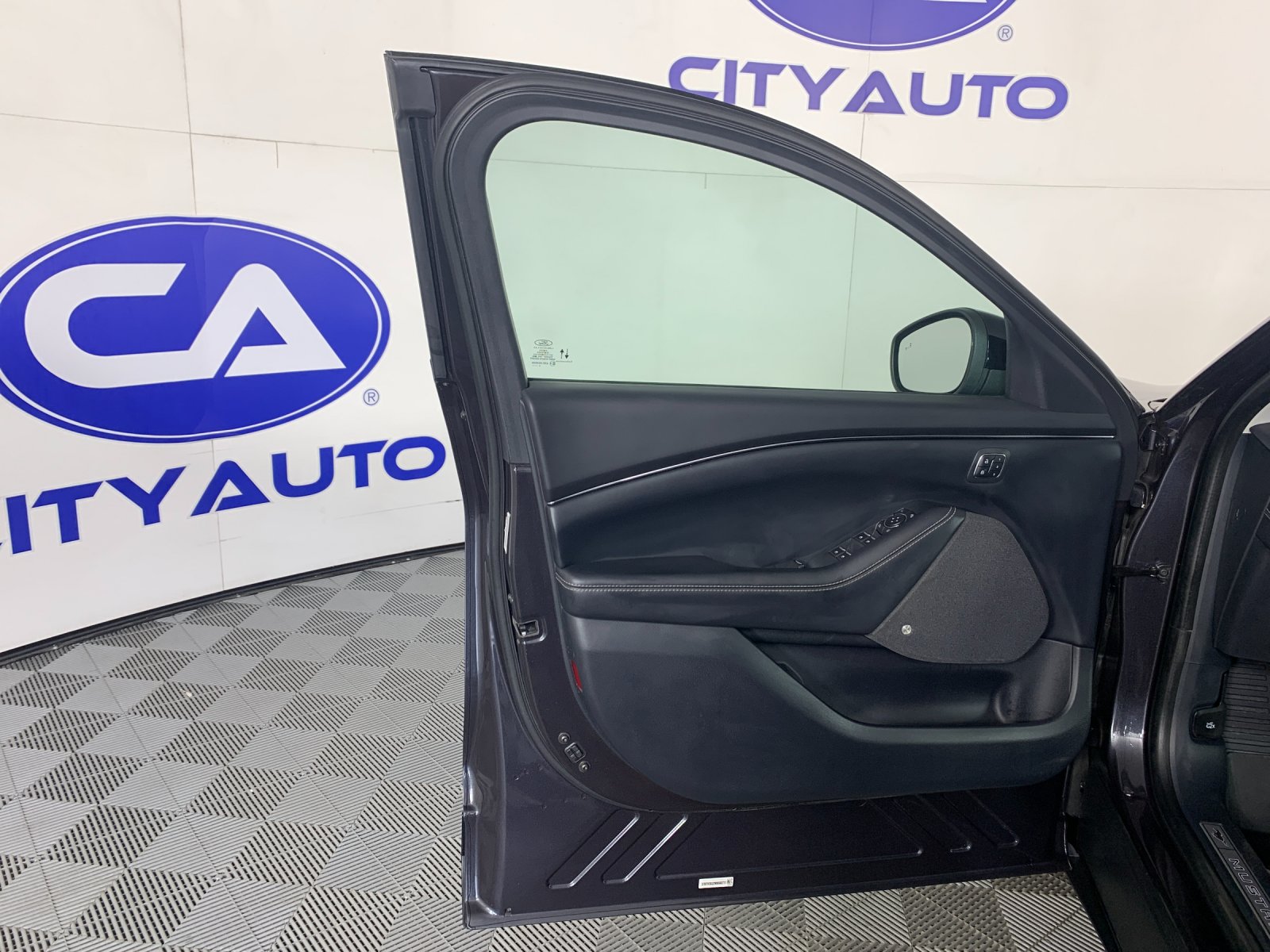 Used 2022 Ford Mustang Mach-E SUV