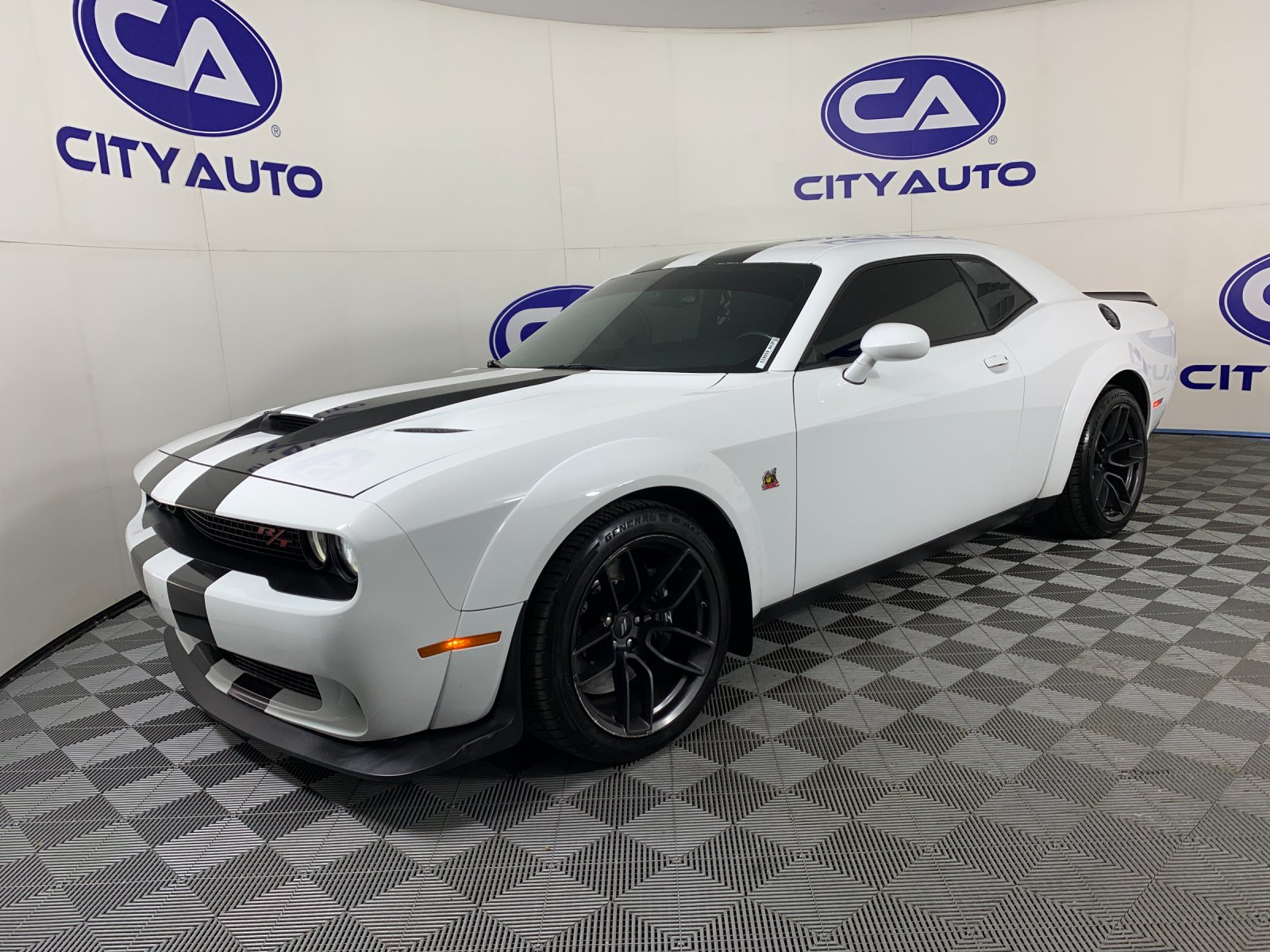 Used 2021 Dodge Challenger Coupe