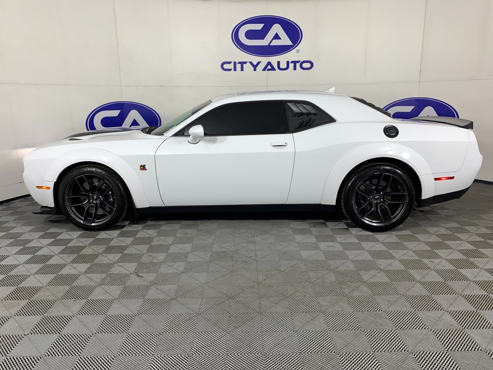 Used 2021 Dodge Challenger Coupe