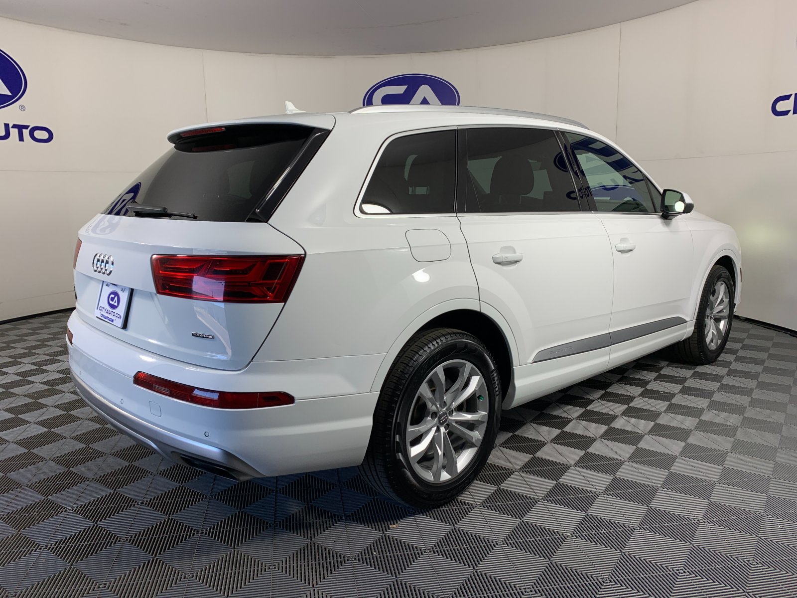 Used 2019 Audi Q7 SUV
