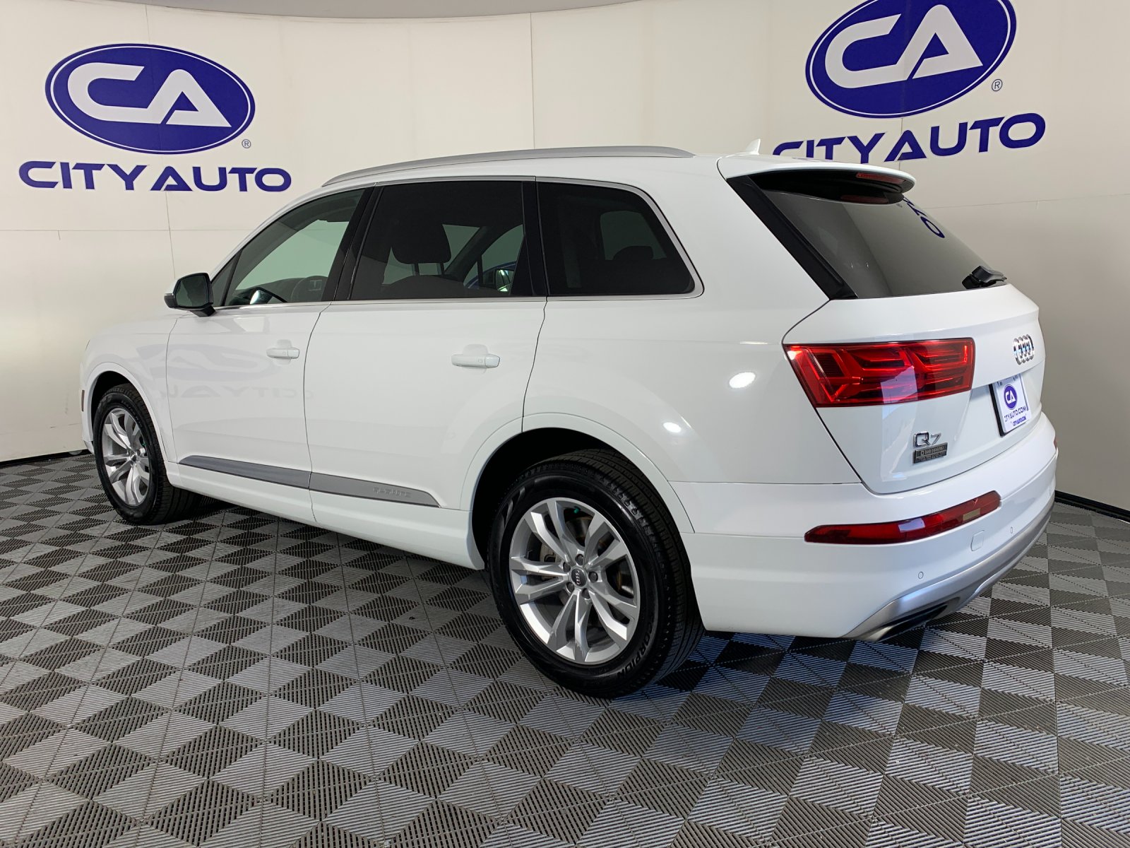 Used 2019 Audi Q7 SUV