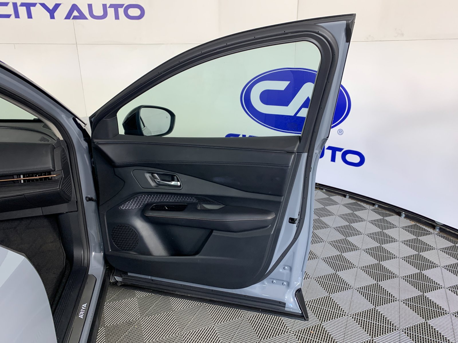 Used 2023 Nissan Ariya SUV