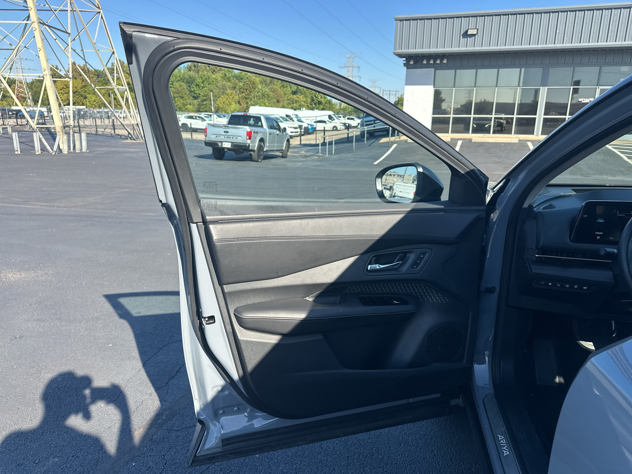 Used 2023 Nissan Ariya SUV