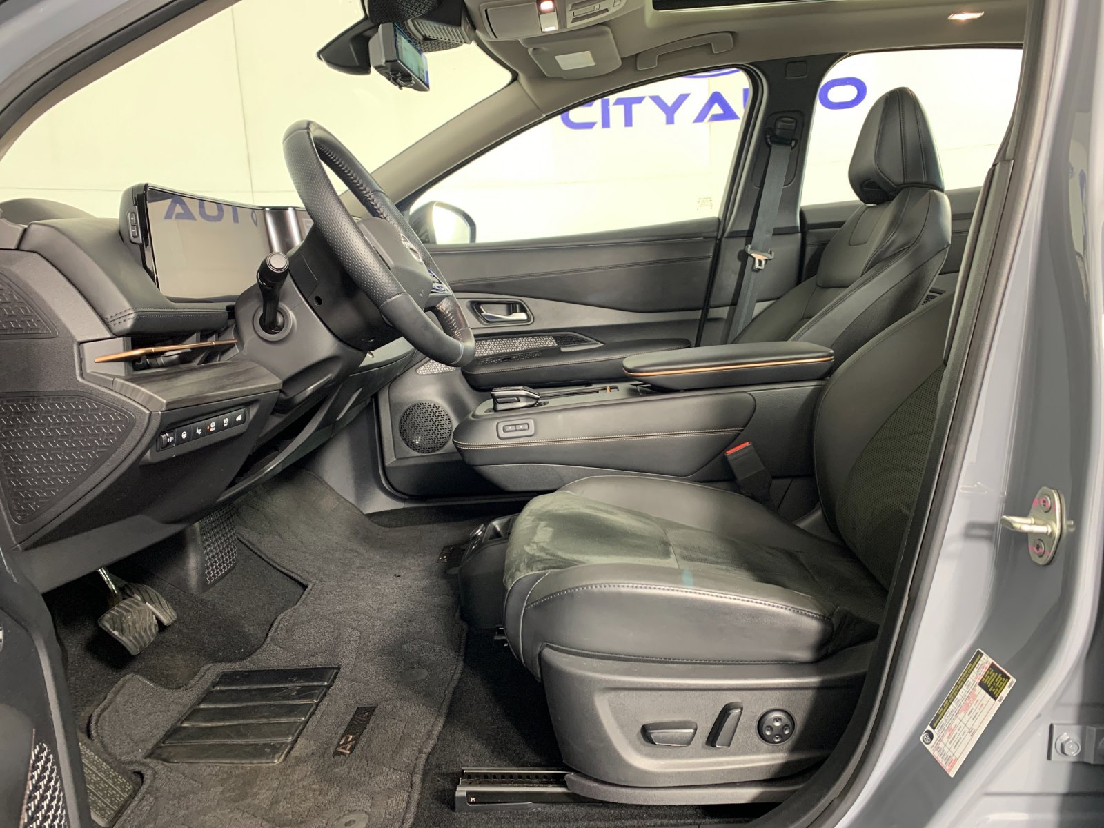 Used 2023 Nissan Ariya SUV