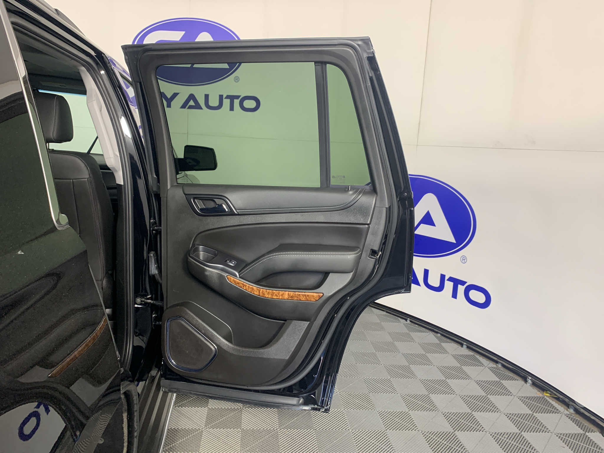 Used 2017 Chevrolet Tahoe SUV