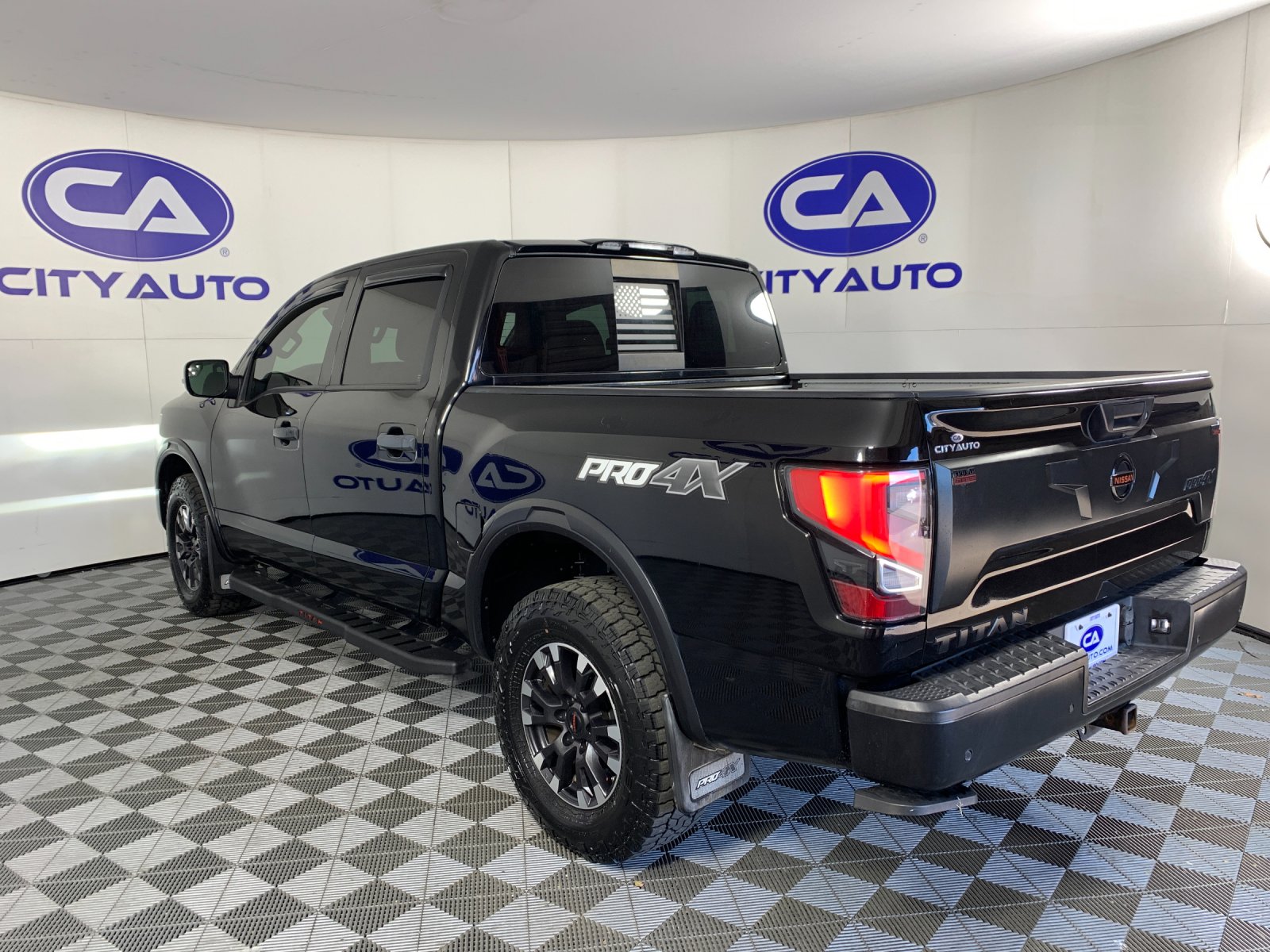 Used 2020 Nissan Titan Truck