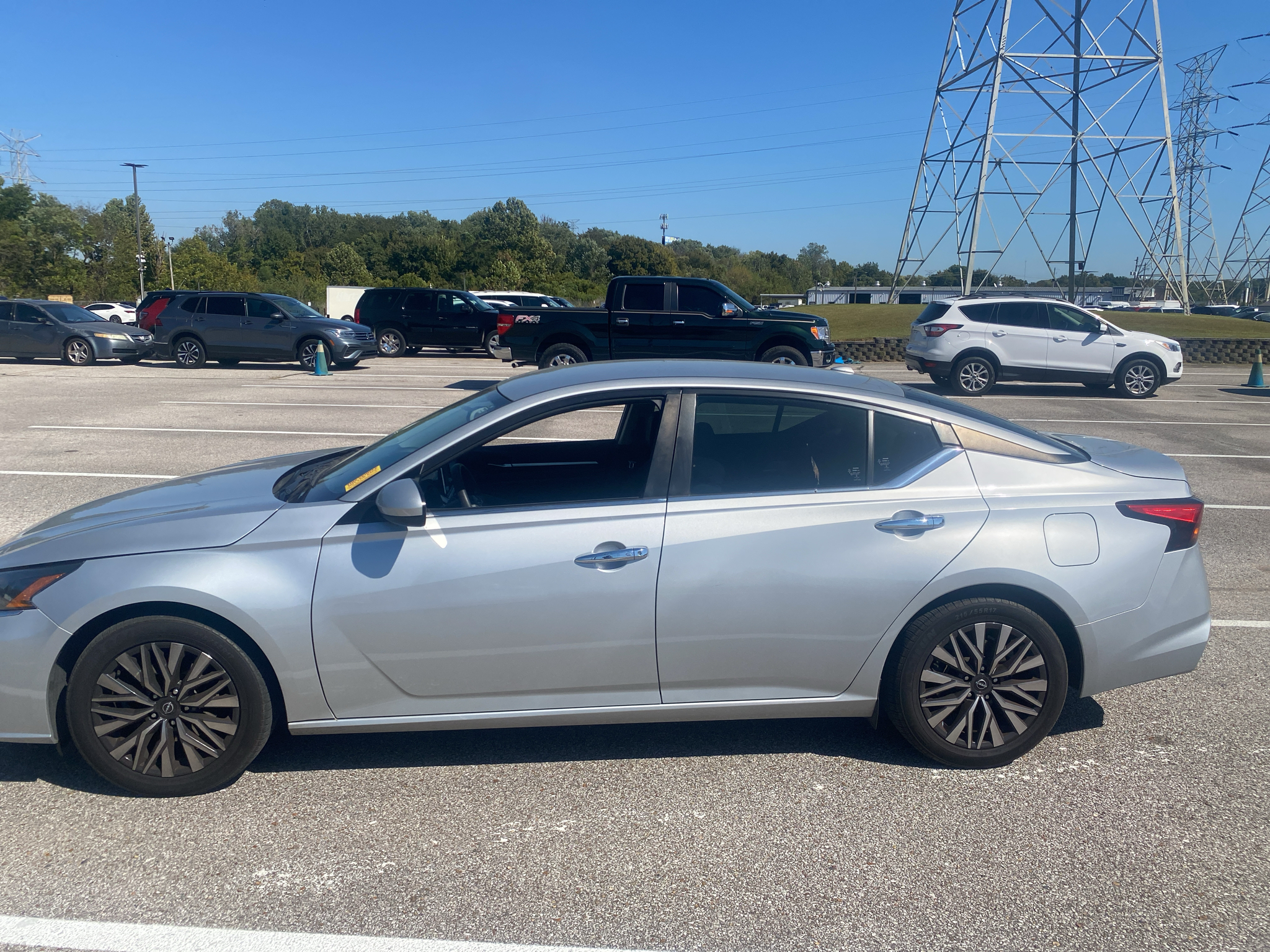Used 2023 Nissan Altima Sedan