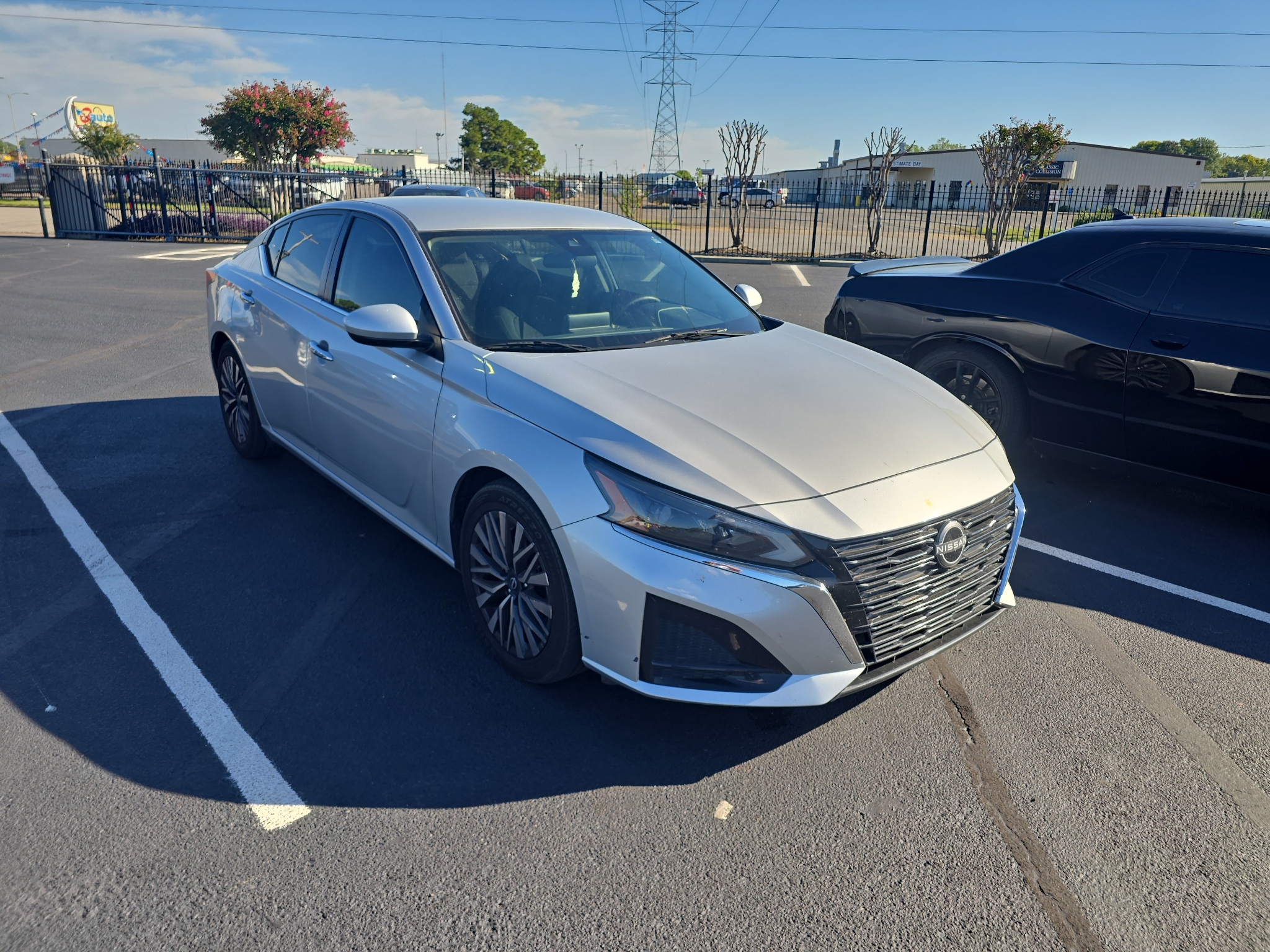 Used 2023 Nissan Altima Sedan