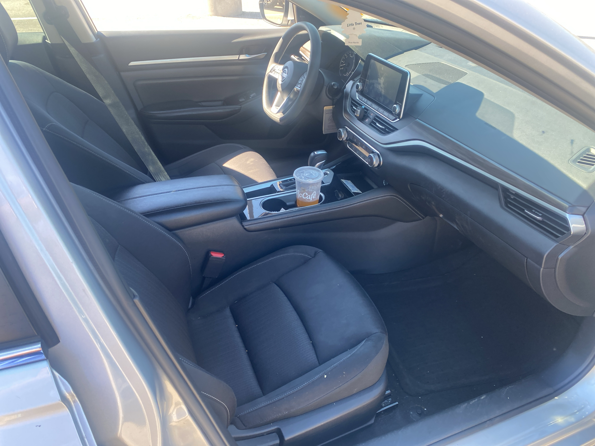 Used 2023 Nissan Altima Sedan