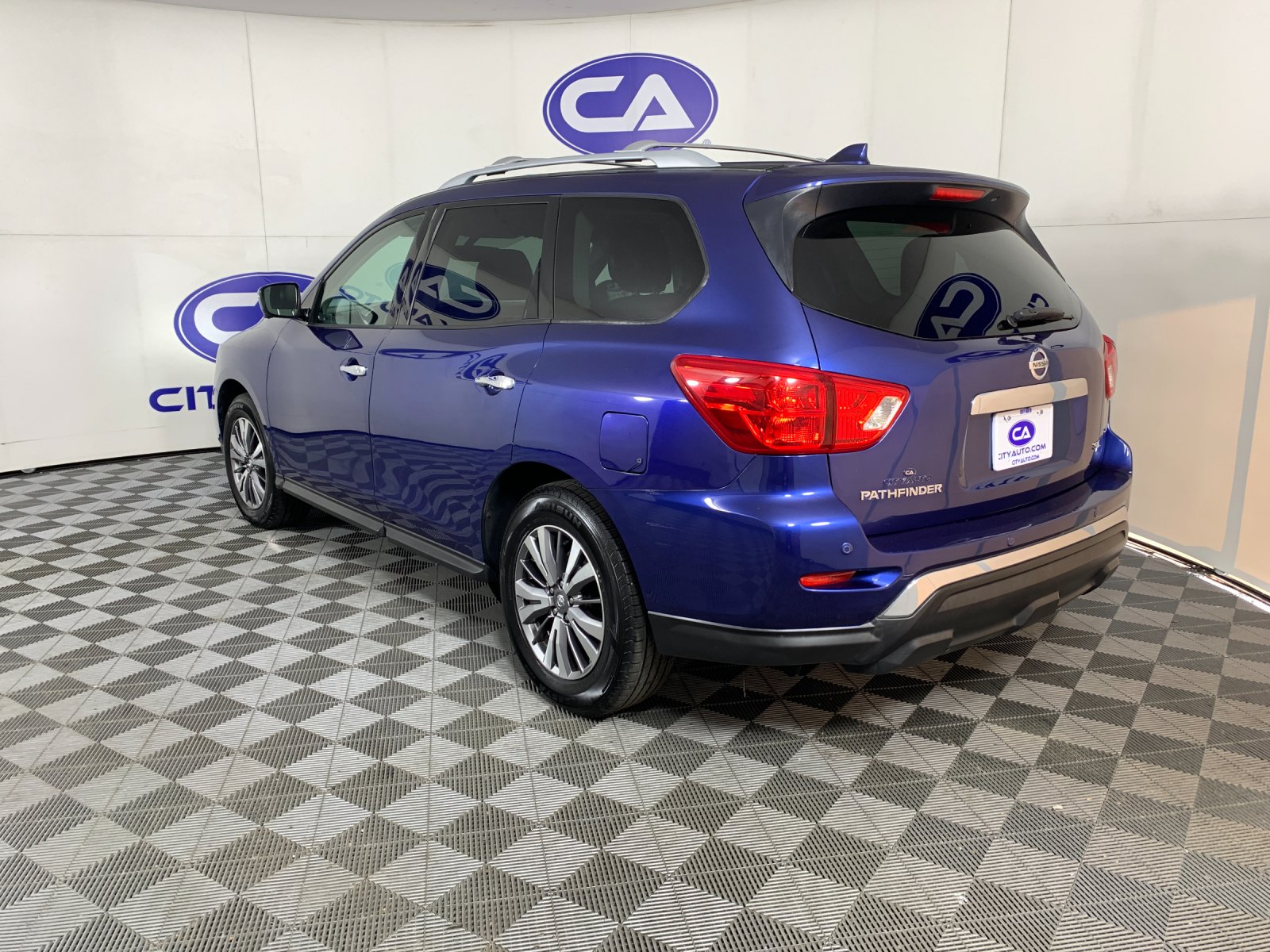Used 2020 Nissan Pathfinder SUV