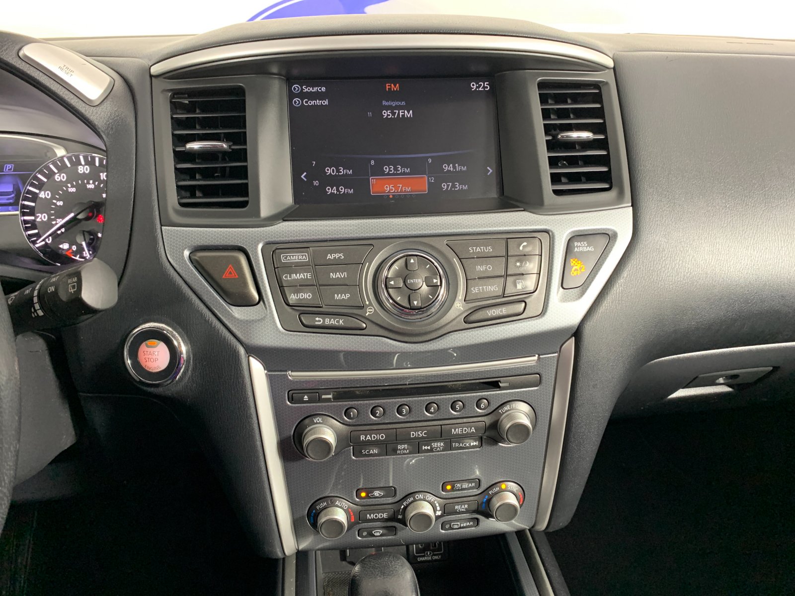 Used 2020 Nissan Pathfinder SUV