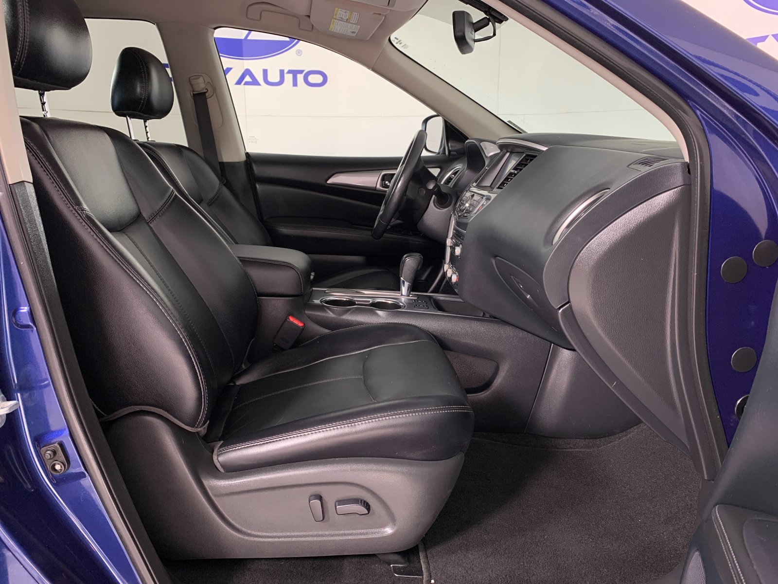 Used 2020 Nissan Pathfinder SUV