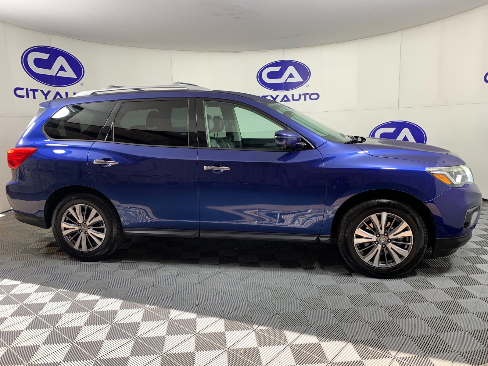 Used 2020 Nissan Pathfinder SUV