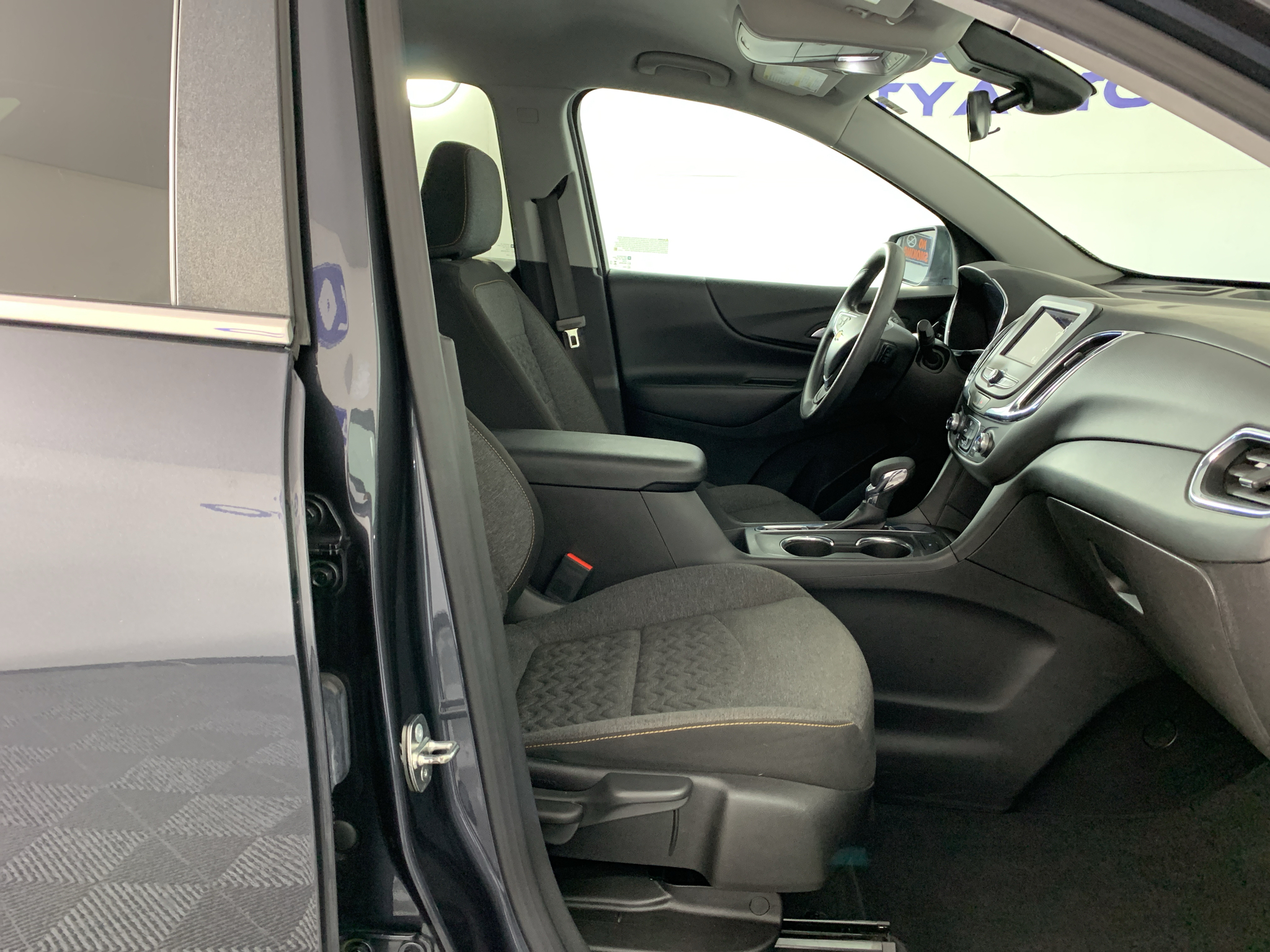 Used 2023 Chevrolet Equinox SUV