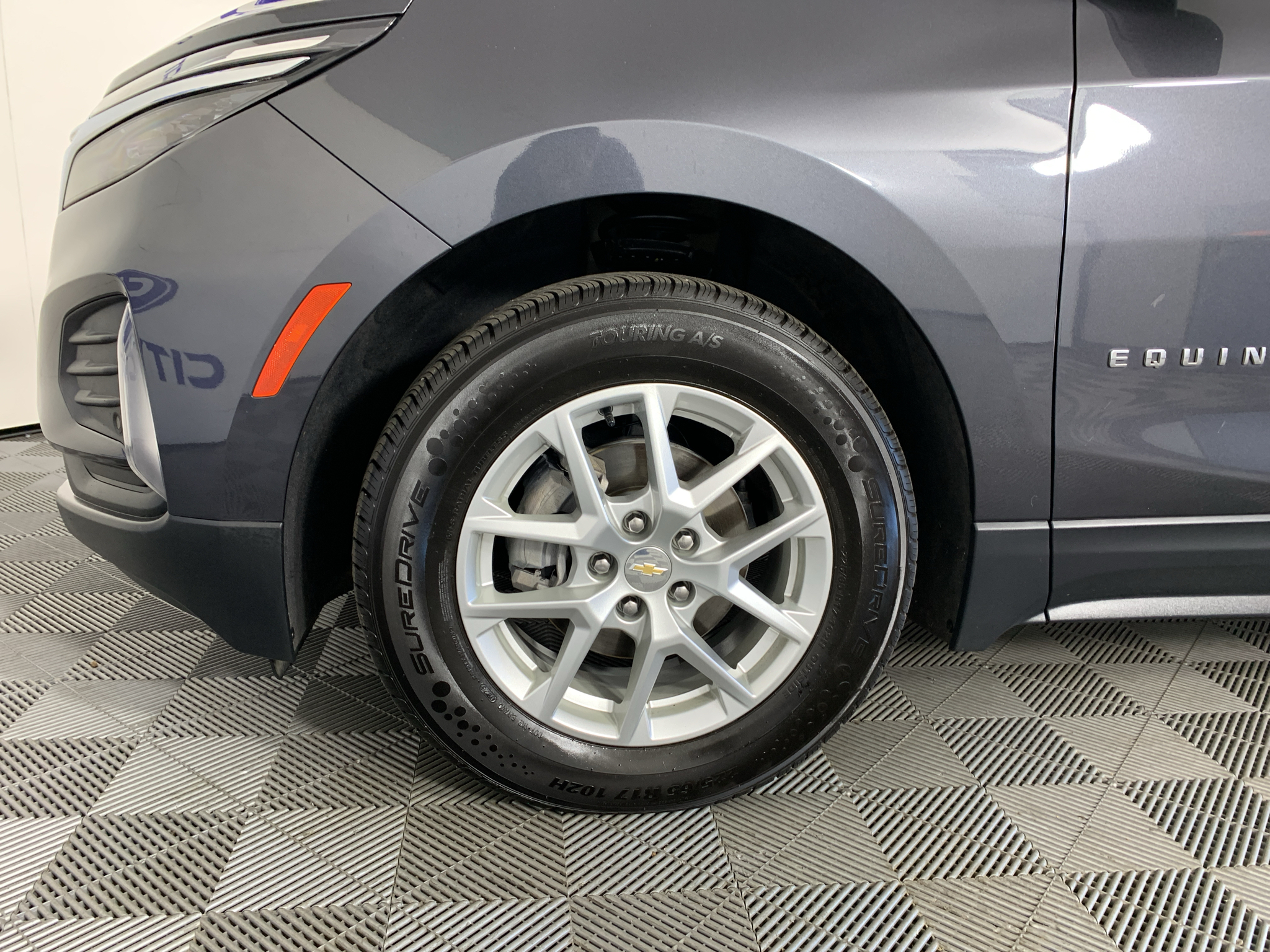 Used 2023 Chevrolet Equinox SUV