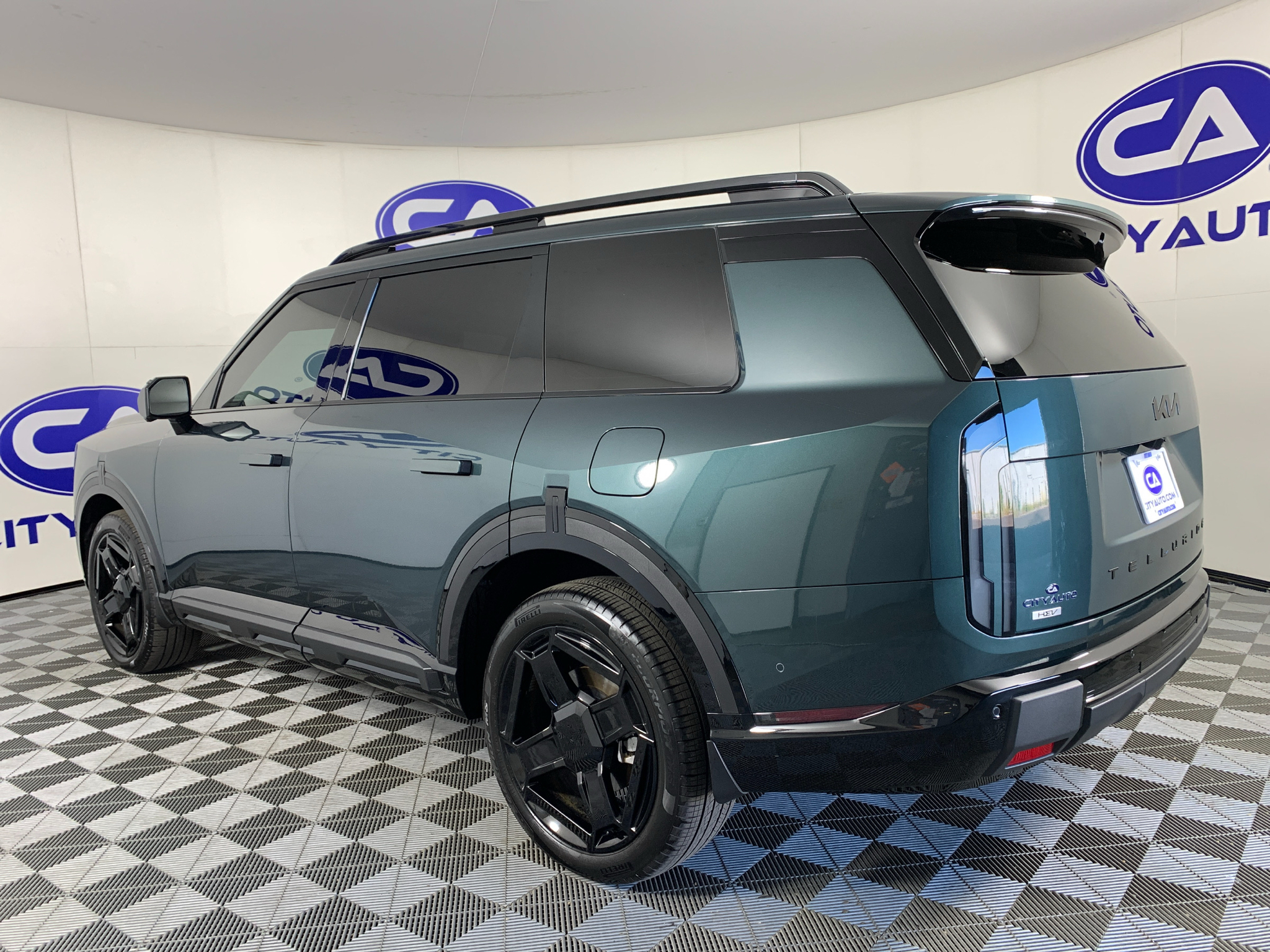 Used 2027 Kia Telluride Hybrid SUV