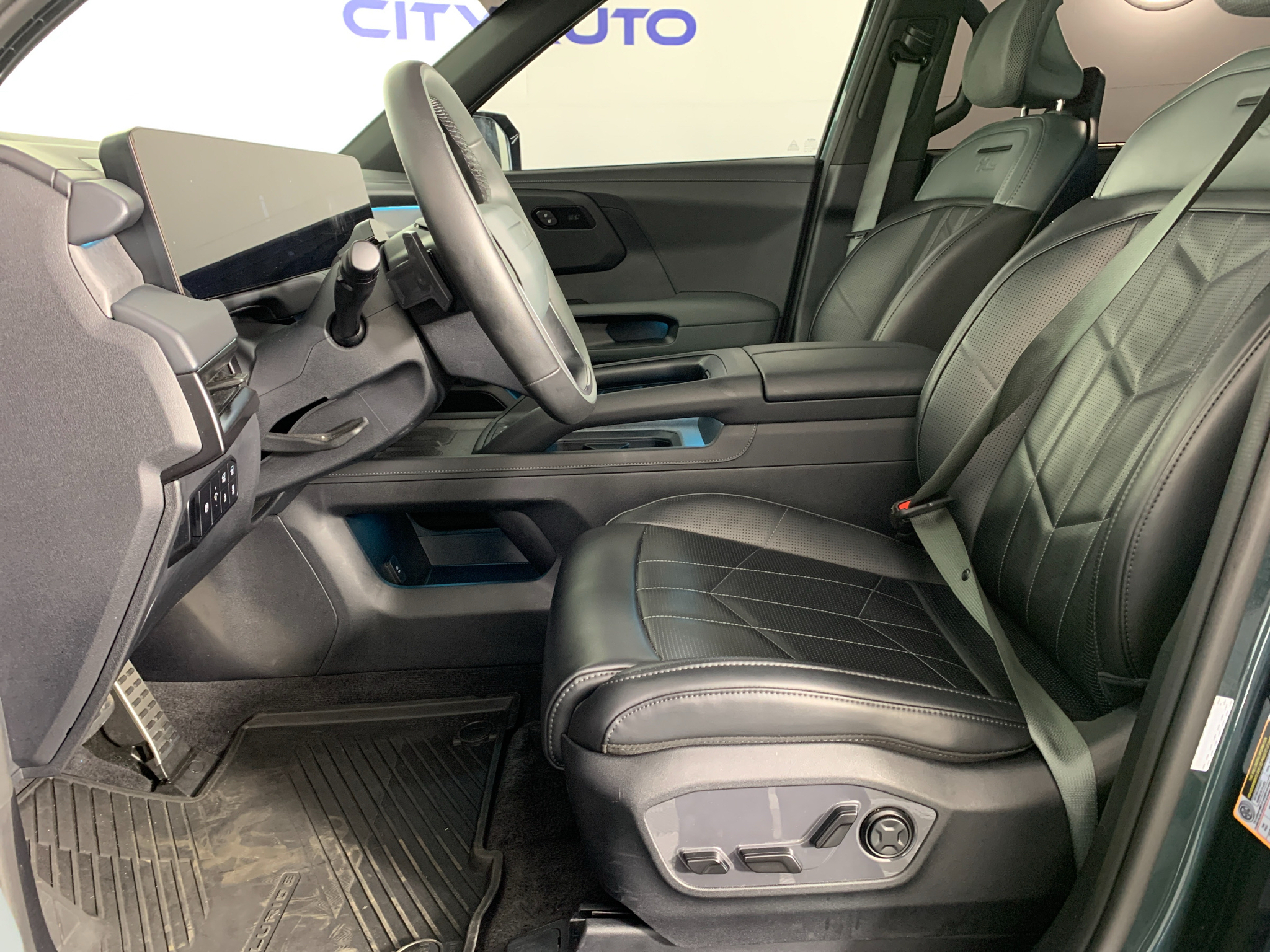 Used 2027 Kia Telluride Hybrid SUV