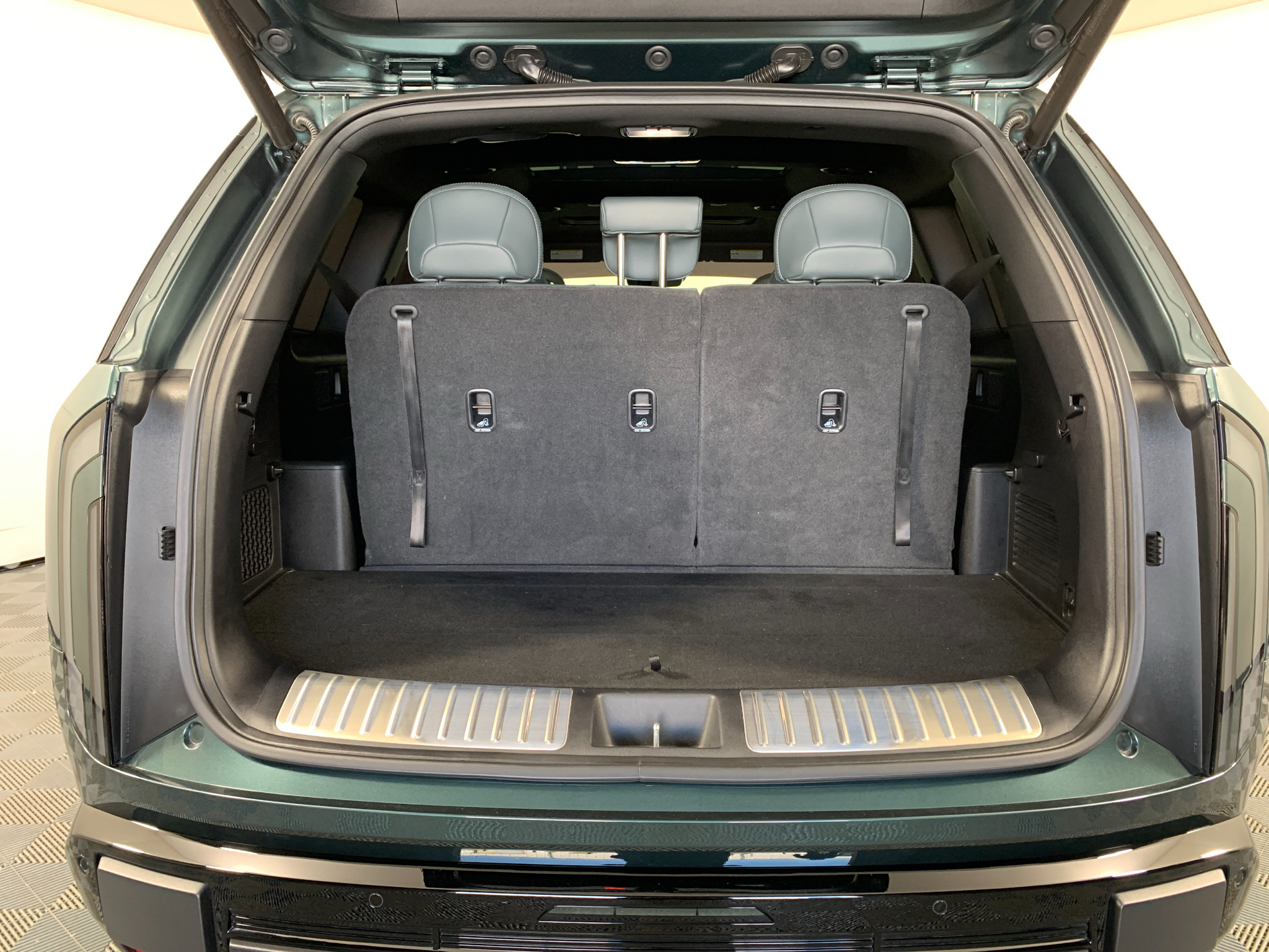 Used 2027 Kia Telluride Hybrid SUV