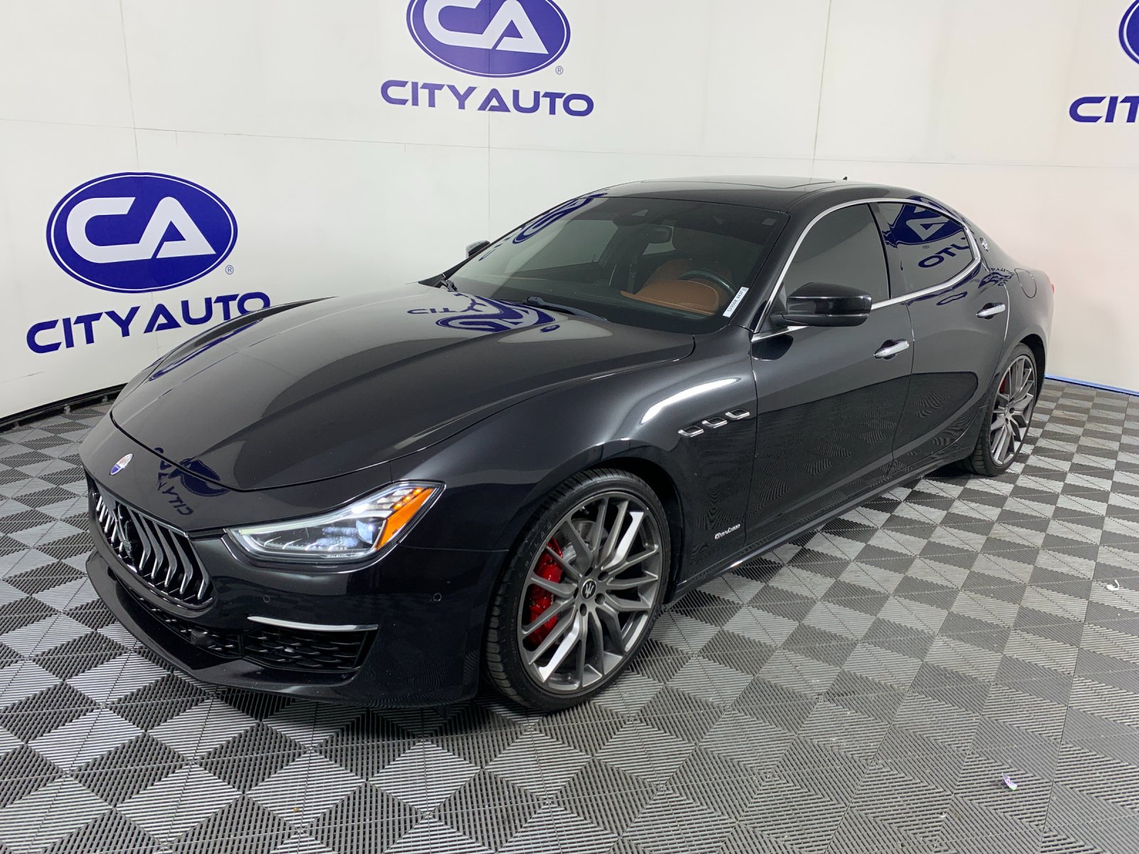 Used 2018 Maserati Ghibli Sedan