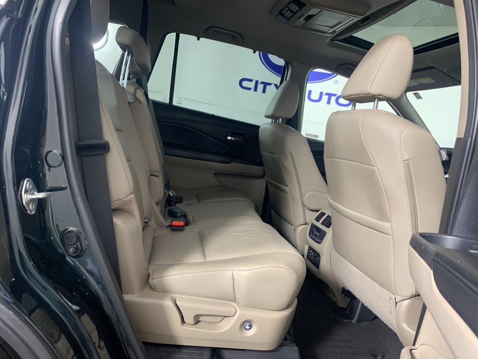 Used 2018 Honda Pilot SUV