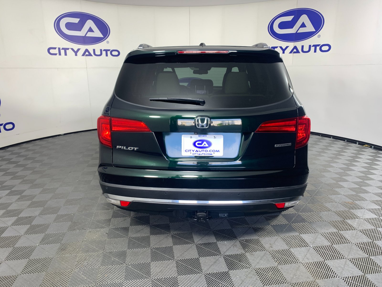 Used 2018 Honda Pilot SUV